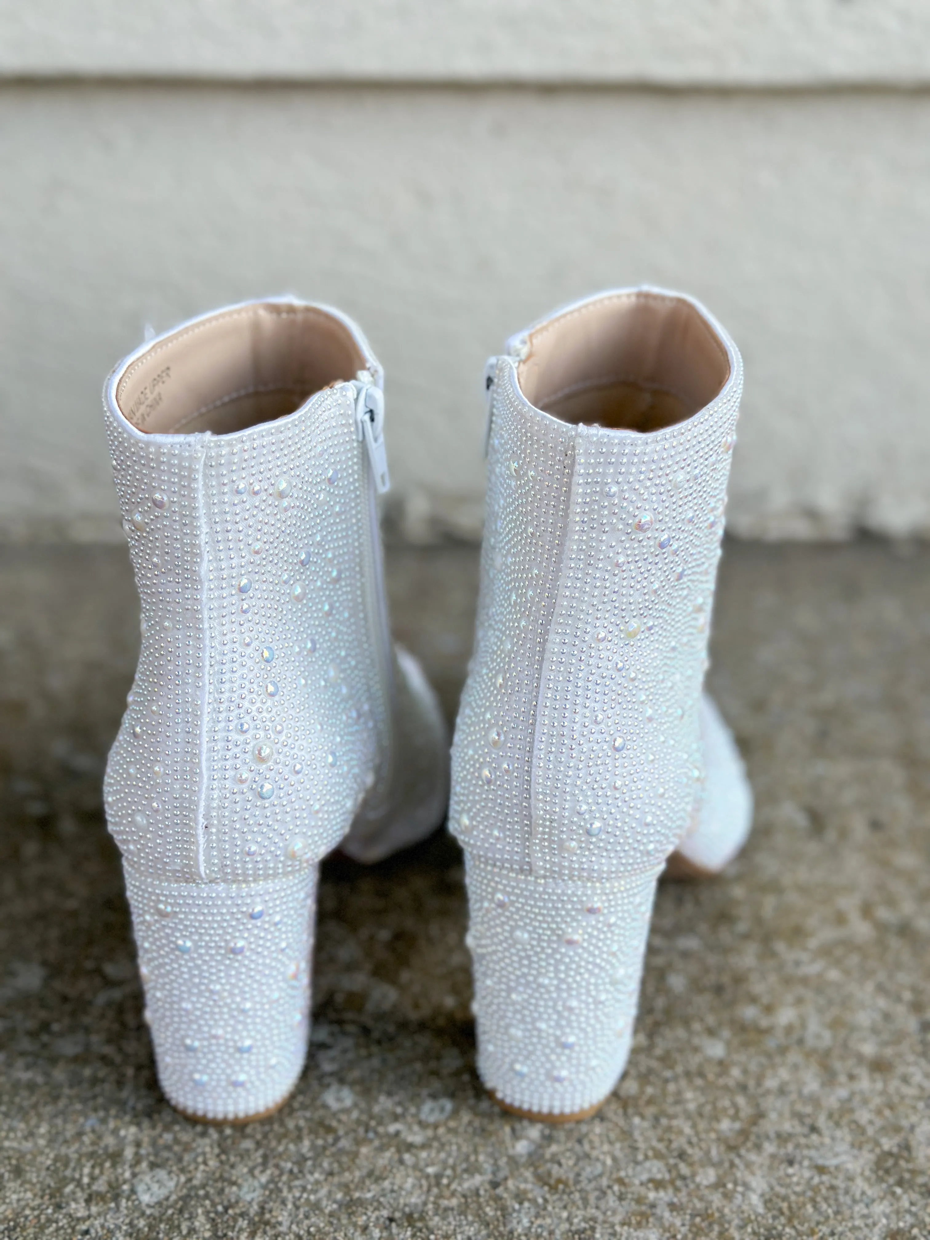 Barcelona All White Pearl Stud Boots