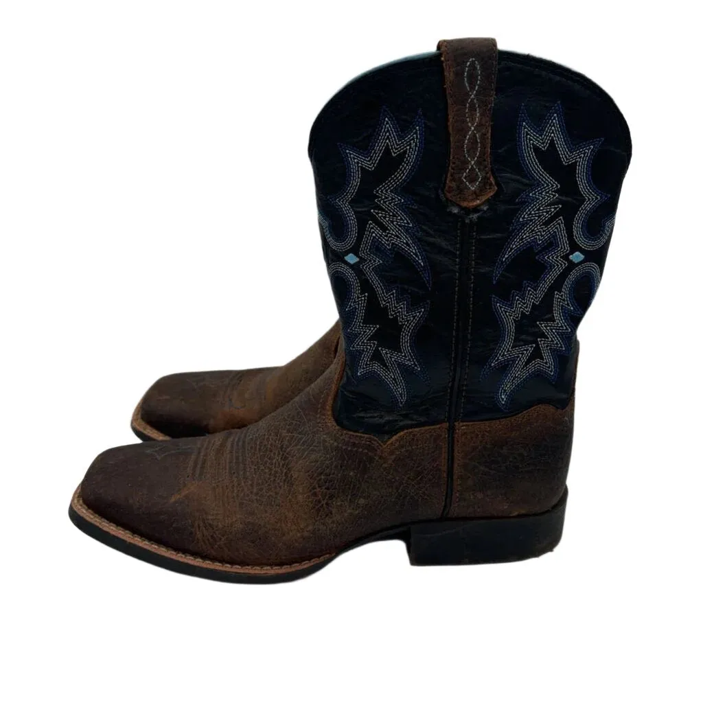 Cowboy Boots / Blue Stitch Design