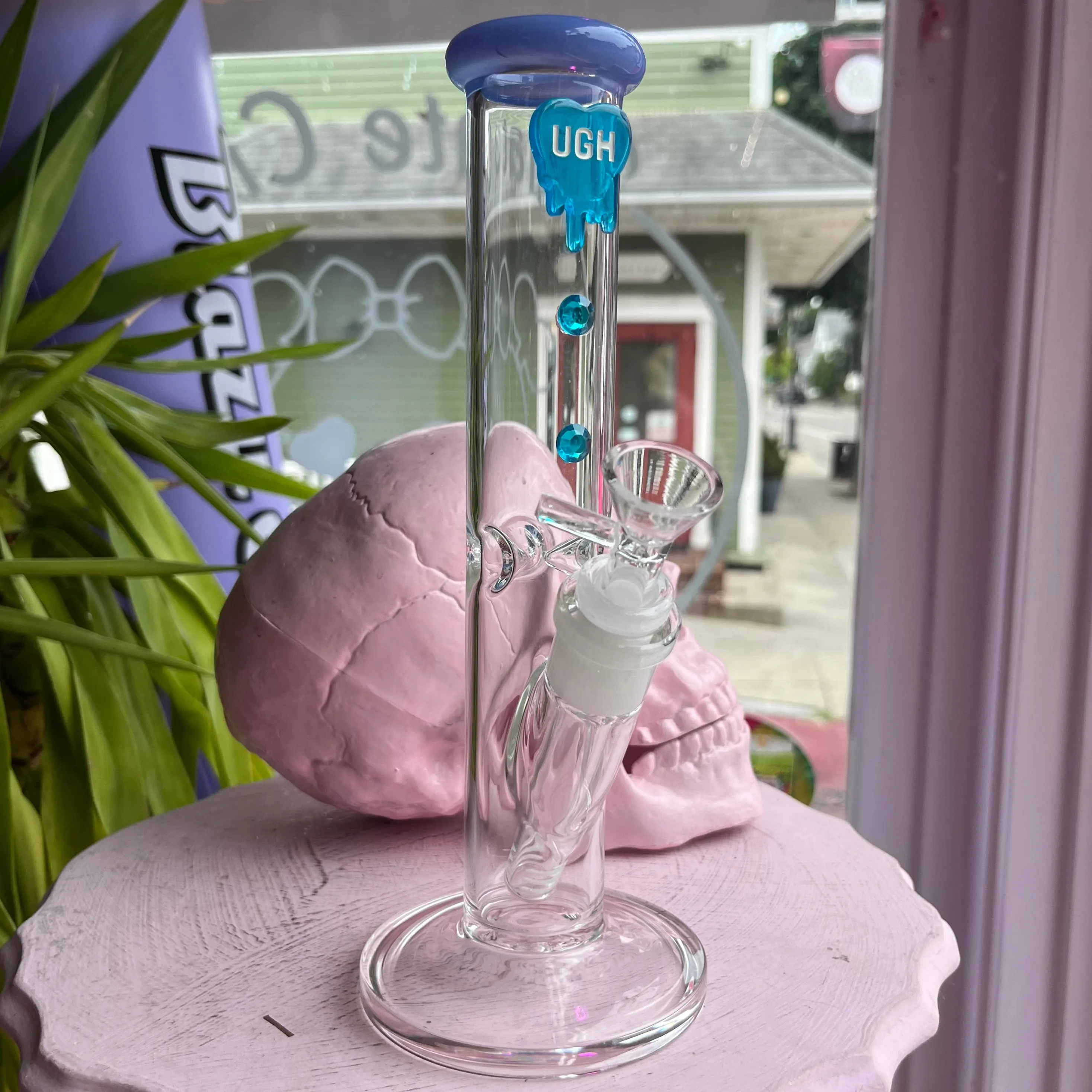 Dripping Heart Jeweled Tube Bong