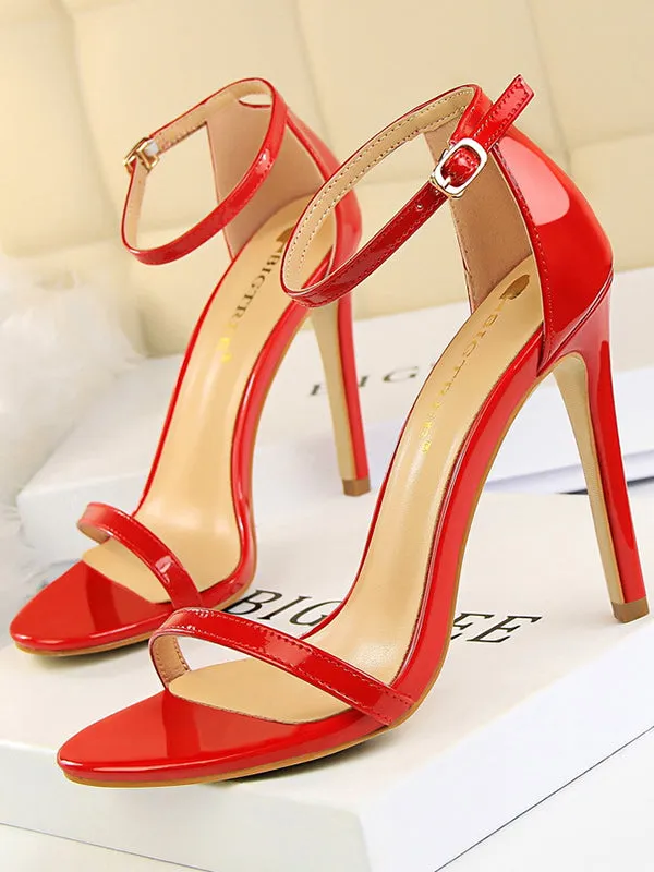 Hollow Open Toe Split-Joint Pumps Sandals