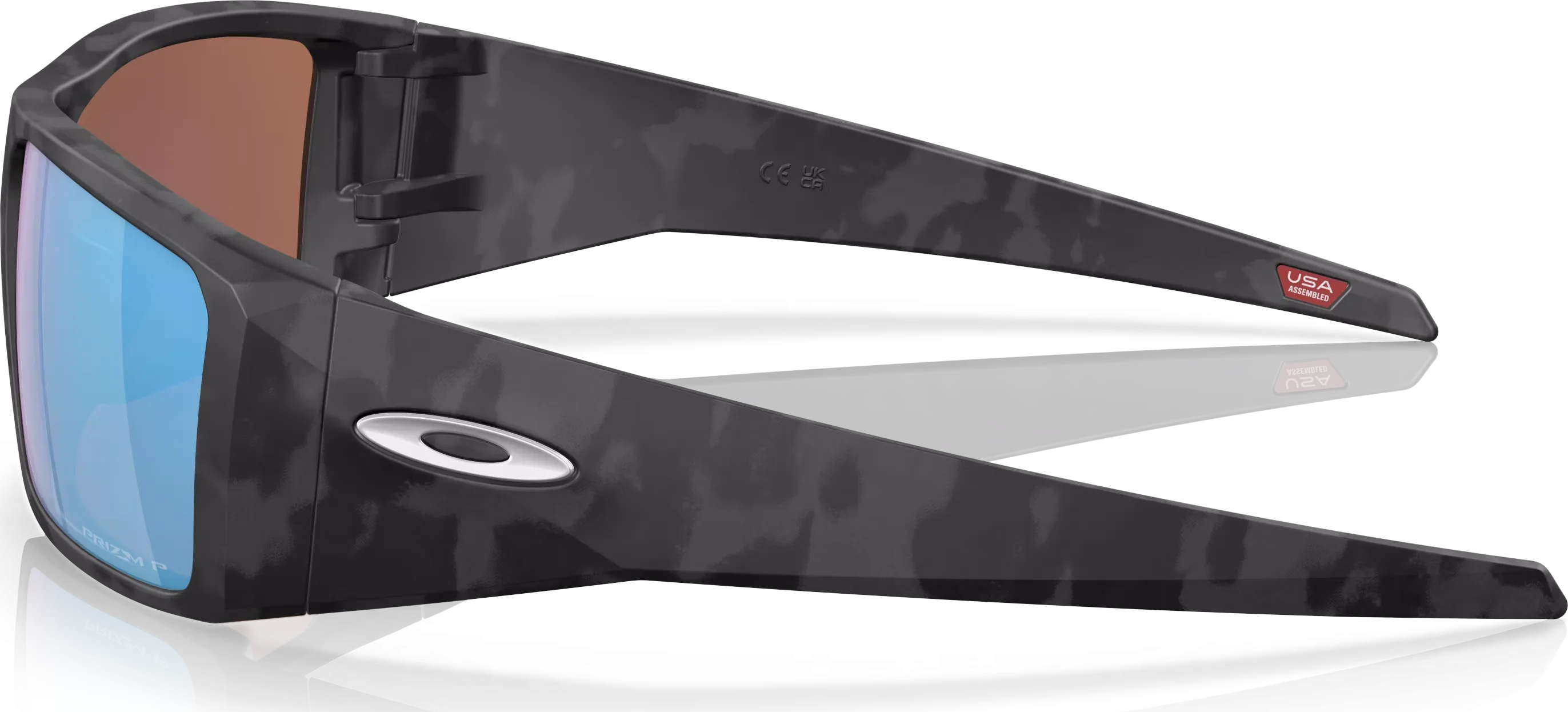 Oakley Heliostat Polarized Matte Black Camo/Prizm Deep Water Polarized | Buy Oakley Heliostat Polarized Matte Black Camo/Prizm Deep Water Polarized here | Outnorth