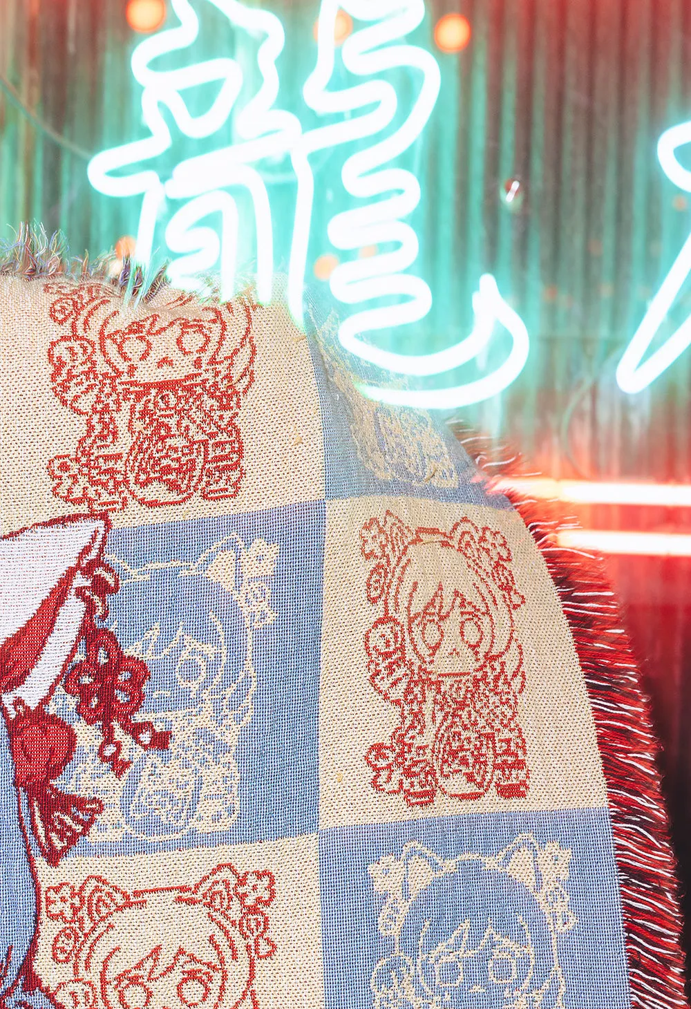 OMOCAT Woven Blanket