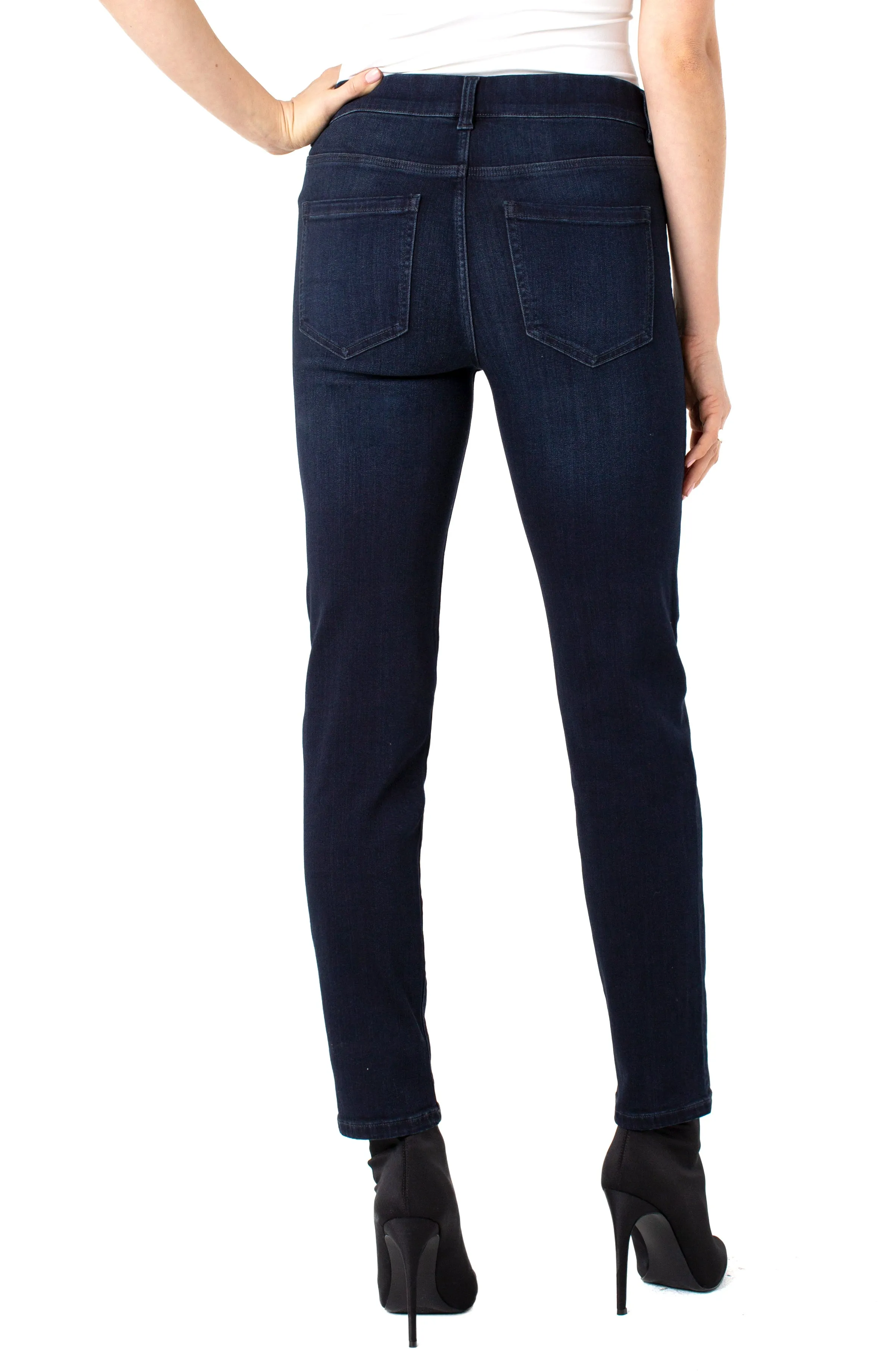 PETITE GIA GLIDER® SLIM HIGH PERFORMANCE DENIM ECO