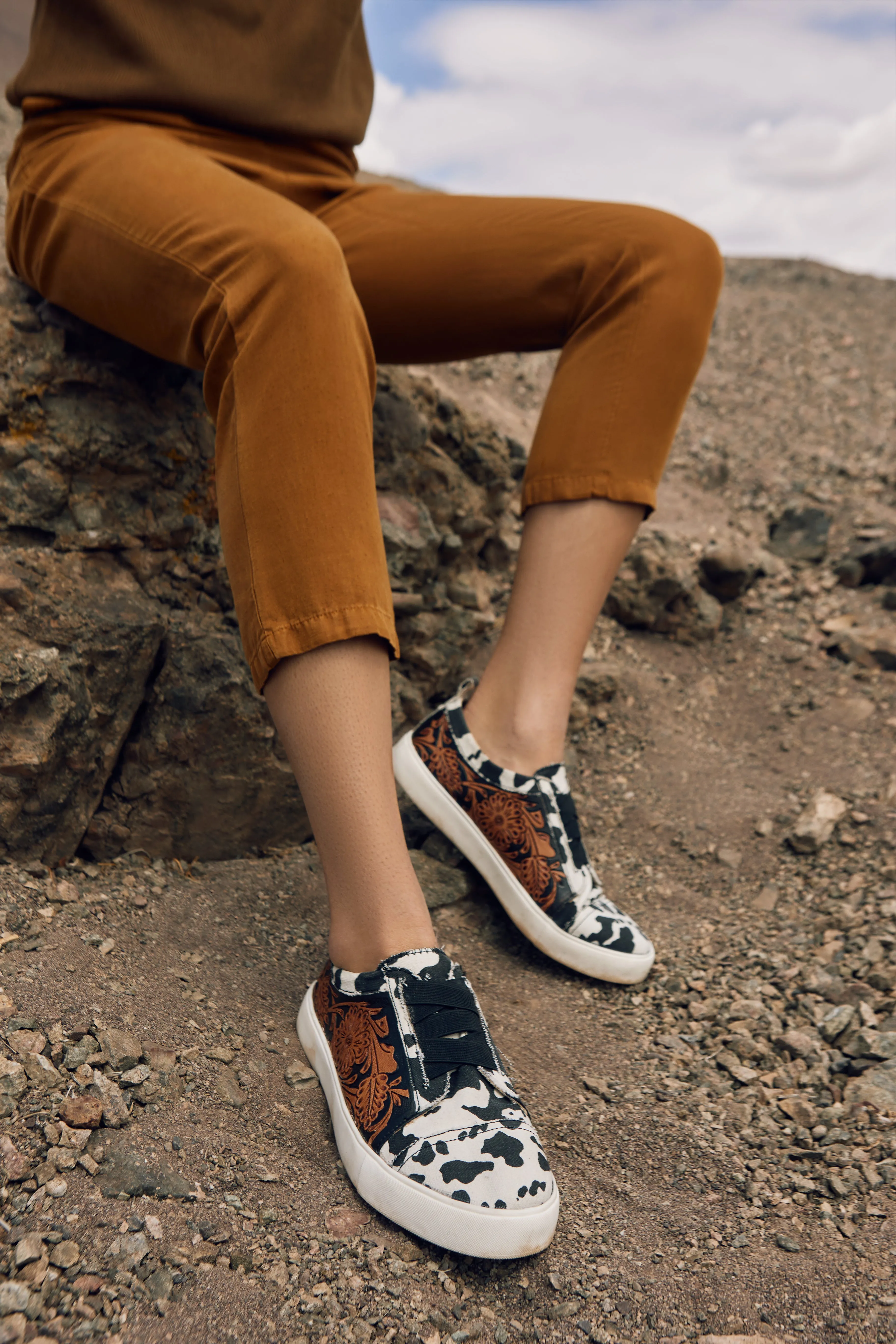 Women Limited Edition Cowprint with Handtooling Sneaker